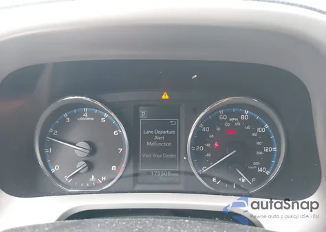 2017 Toyota Rav4 Limited/Se/Platinum z USA, uszkodzony, nr VIN 2T3DFREV2HW655115